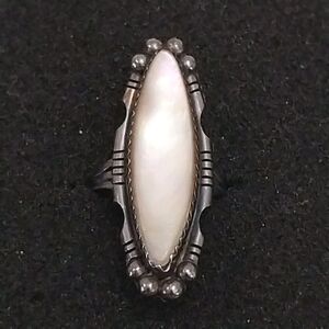 Vintage Navajo Mother Of Pearl Ring Sterling Silver Size 4 #B085